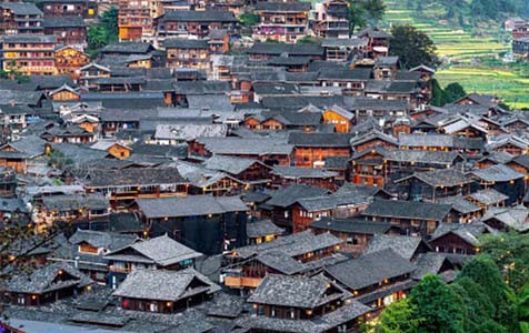 海南6种常见的外墙仿石漆施工工艺！